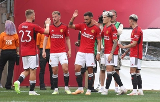 Loạt đá luân lưu kì lạ giữa MU vs Arsenal 